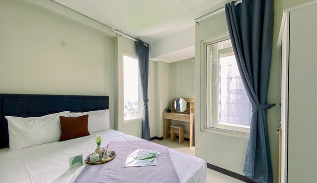 Full Furnished And Homey 3Br Apartment Nifarro Park