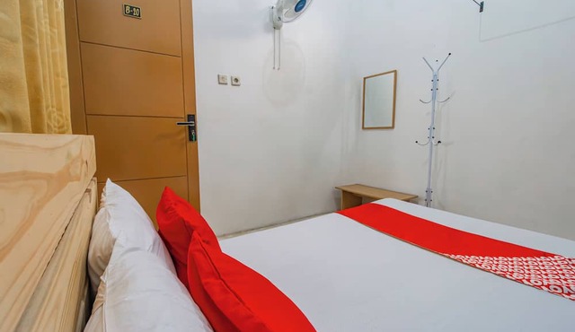 OYO Life Hotel O Forzando Hotel in Malang