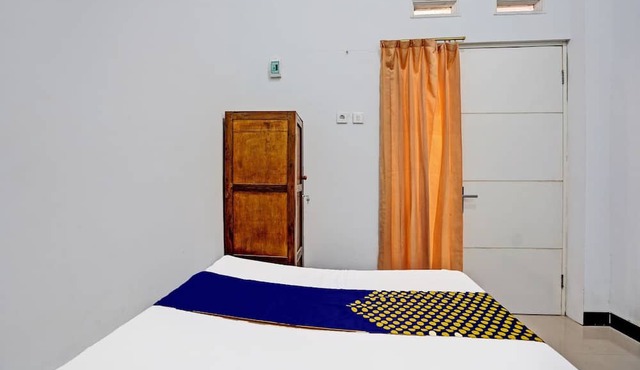Hotel O Jati Guest House in Kertajati