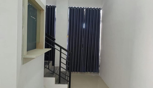 OYO 93929 Erbee Inn