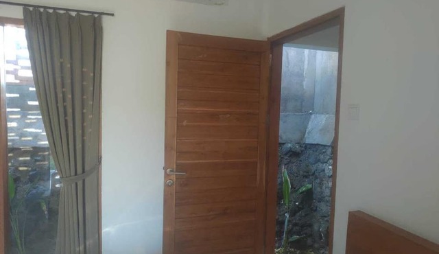 Keramas House