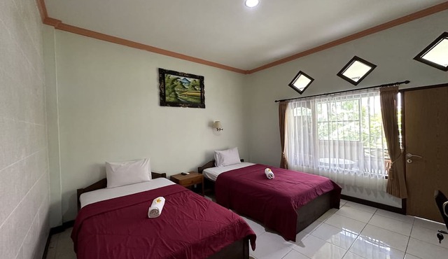 Taxa Raya Guest House