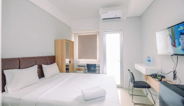 Cozy And Modern Look Studio Transpark Juanda Bekasi Timur Apartment in Bekasi
