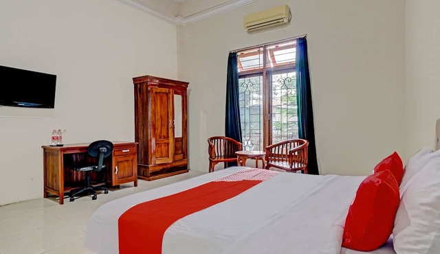OYO Life 90544 Grand Redisa in Malang