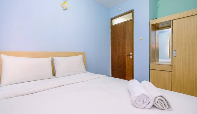 Modern Look 2Br At Bogor Valley Apartment