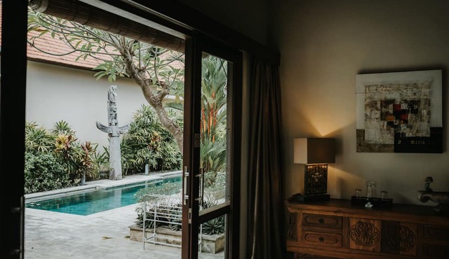 Aloka Bahari Villas