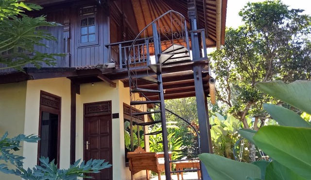 Atres Villa in Munduk