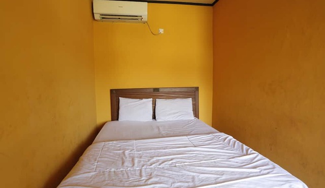 Hotel O Penginapan Budhe Sri