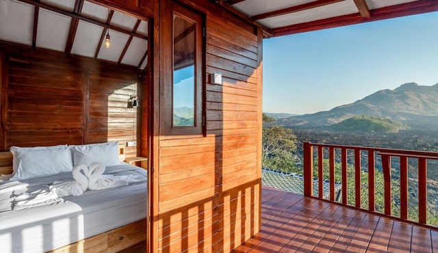 Kamani Cabin