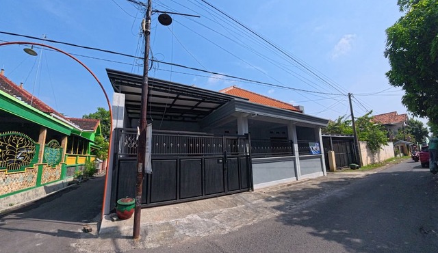 OYO 95293 Citra Homestay Syariah in Pasuruan