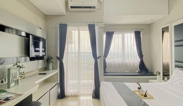 Minimalist And Airy Studio Apartment At Royal Sentul Park