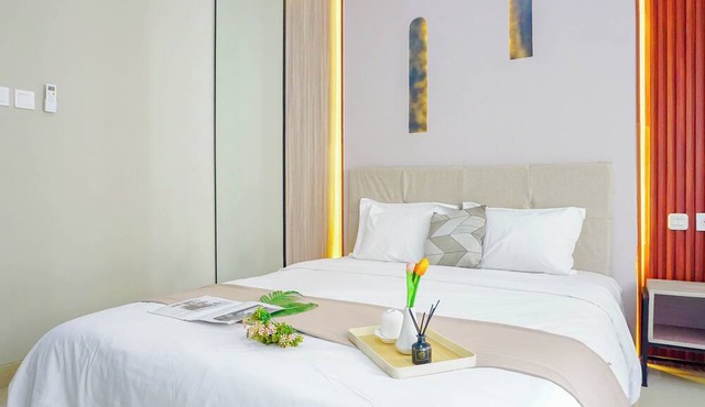 Wood Accent Studio At Royal Sentul Park Apartment