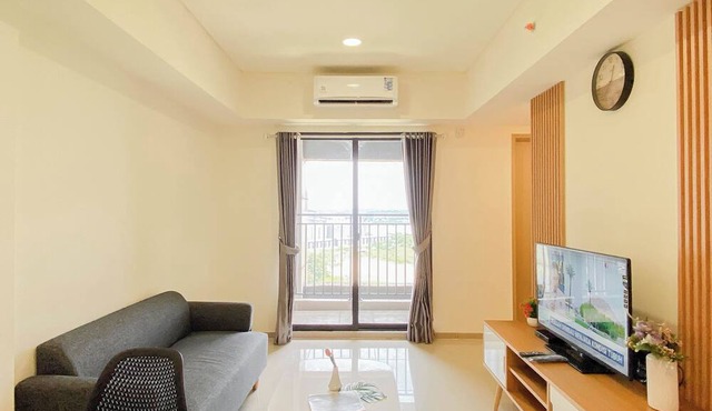 Restful And Spacious 3Br At Apartment Meikarta District 1 in Cikarang
