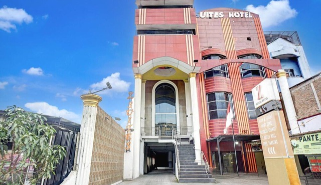 Spacious Triple Suite with Free WiFi and Parking in Medan