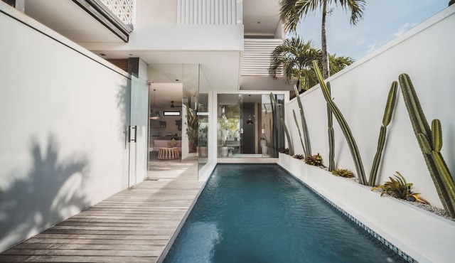 Romantic 3 Bedroom Villa Legian