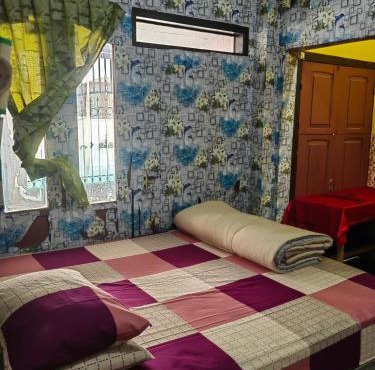 ArtHome Dormitory Hostel IjenBromo in Ketapang
