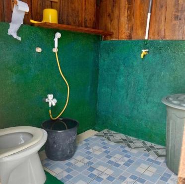 Nur Homestay, Mini Resto & Souvenir in Pulau Malenge