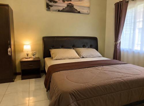 laras sasaras guest house in Tegal