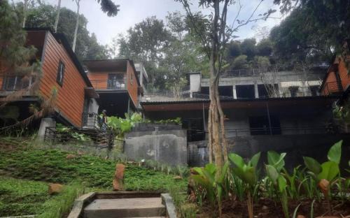 Mariposa Cabin in Lembang