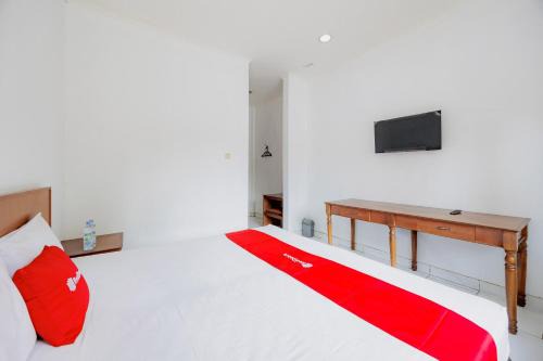 RedDoorz at Rudian Hotel by Oasis Cisarua in Brujul