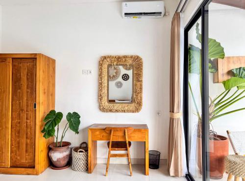 2BR Private Boho Style Villa, Jungle Pool, Yoga, Near Ubud Center