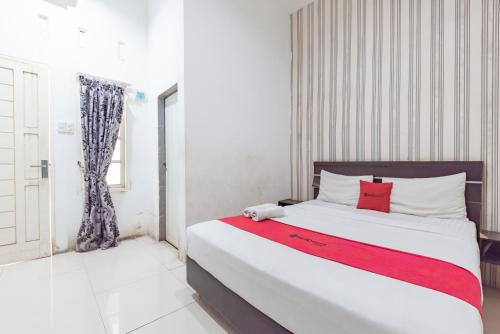 RedDoorz near UIN Sumatera Utara Medan in Medan