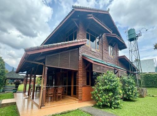 Lembah Bougenville Resort by Djitu Hospitality in Maribaya