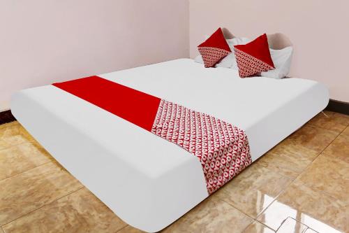 Hotel O Desa Wisata Tebing Lingga in Suruh-wetan