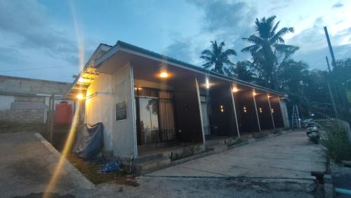 Denis cozy homestay