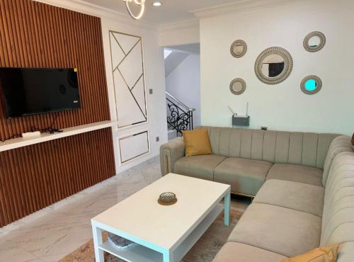 Lamar Villa 2 VIP in Cikundul