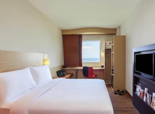 Ibis Manado City Center Boulevard