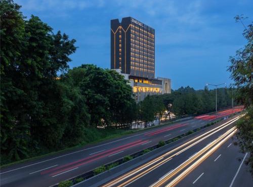DoubleTree by Hilton Jakarta Bintaro Jaya