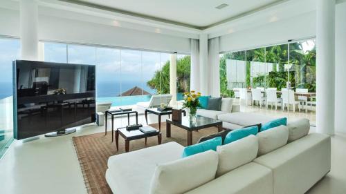 Grand Cliff Ungasan in Uluwatu