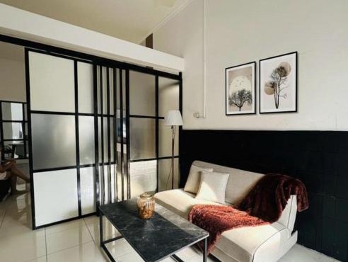 Spacious House - Ngemplak, Surakarta in Surakarta