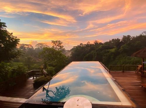 Amori Villas