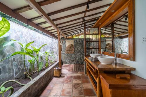 Green Diamond Tropical Private Villa
