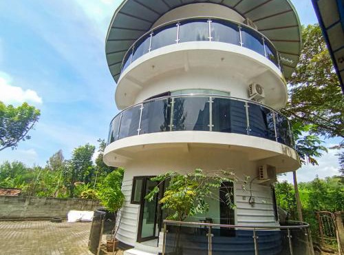 Urbanview Hotel Trisna Srabah in Kalangbret