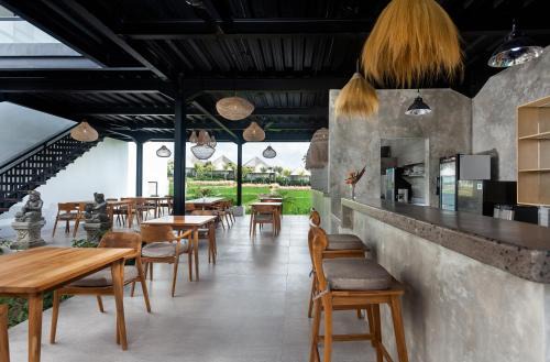 Sujiwa Ubud Hotel & Villa