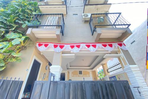 Urbanview Hotel Pondok Sabaraya Syariah by RedDoorz in Cikampek