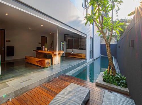 M Studio Karawaci in Tangerang