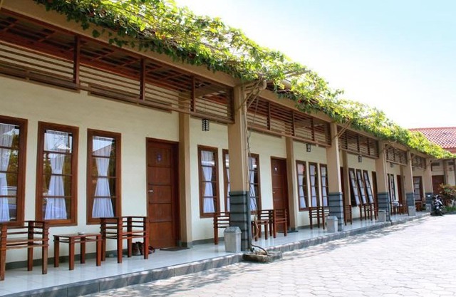 Grand Cepu Hotel in Cepu