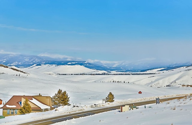 Mountainside 