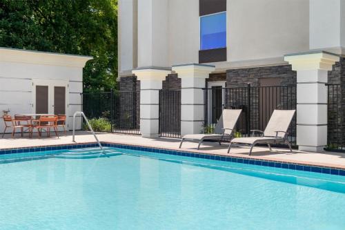 Hampton Inn Suites Fresno 